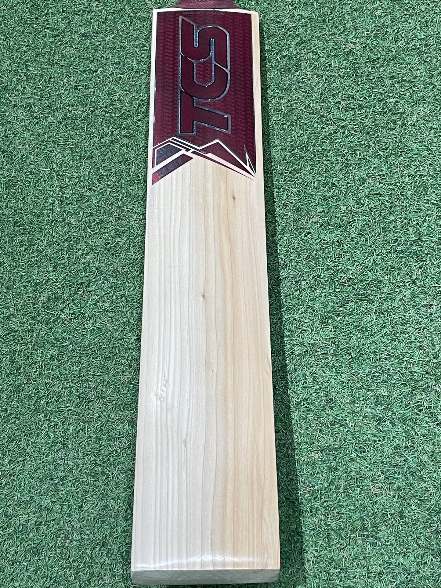 TCS Ruby Player Laminate Cricket Bat (2lb 11oz)