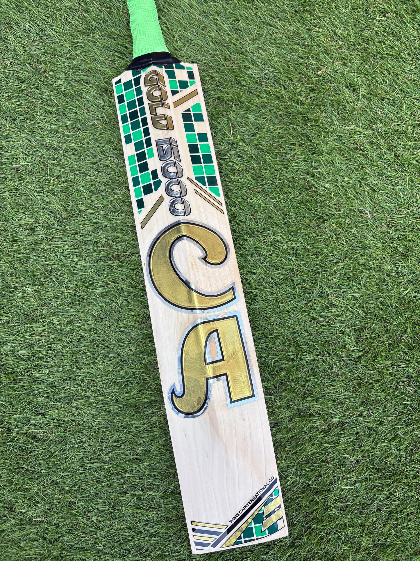 CA Gold 15000 Cricket Bat (2lb 7oz)