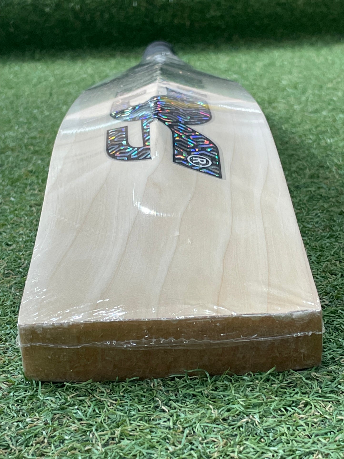 MIDS Big Boss Pro Edition Cricket Bat (2lb 11oz)