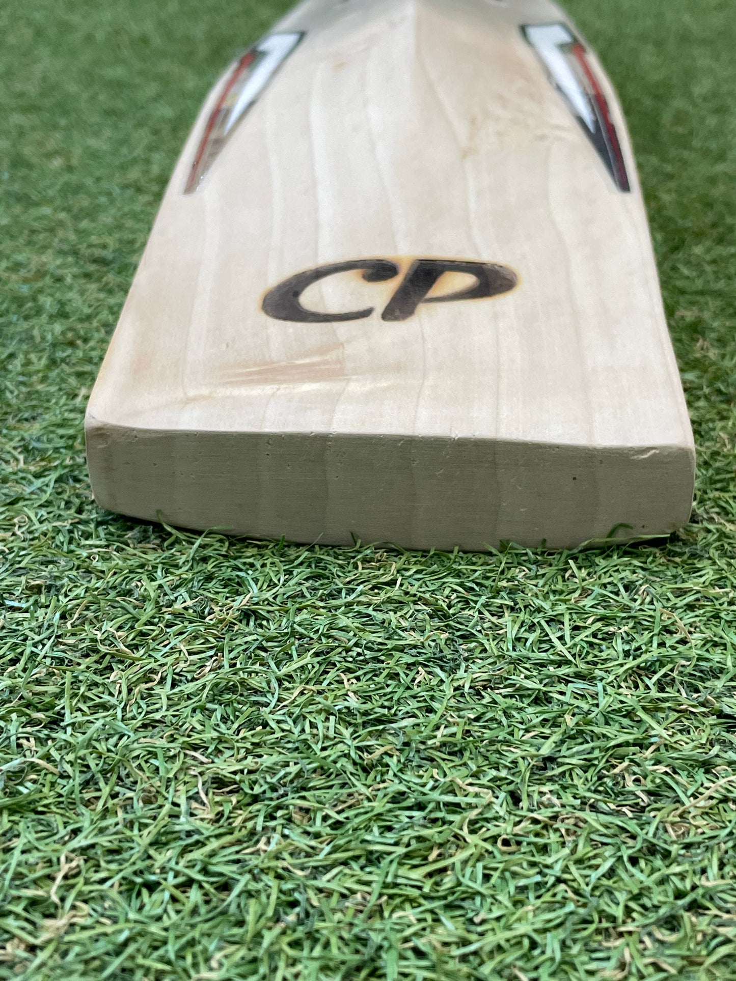 CP Epic Grade 2 Cricket Bat (2lb 9oz)