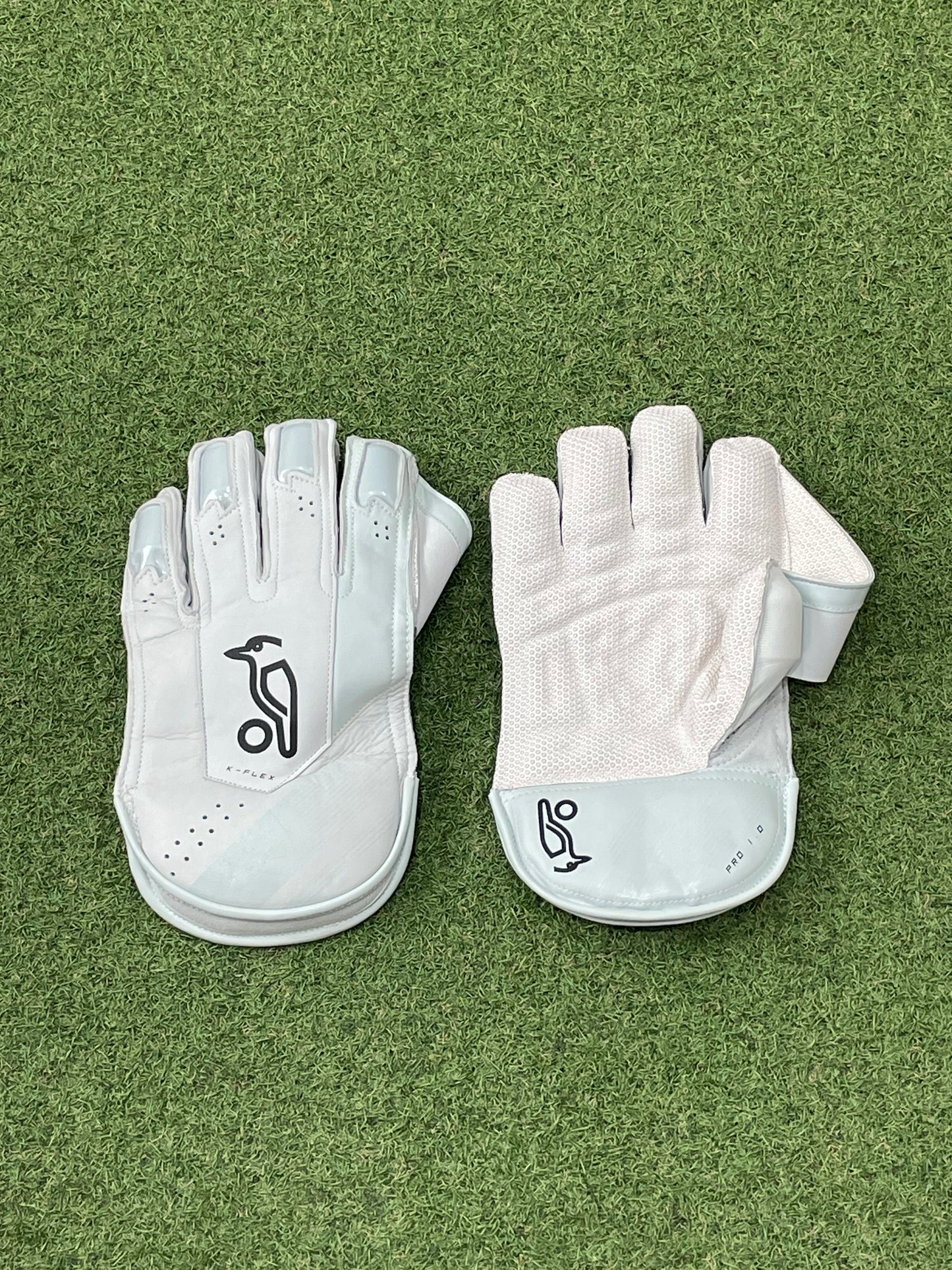 Kookaburra Pro Wicket Keeping Gloves