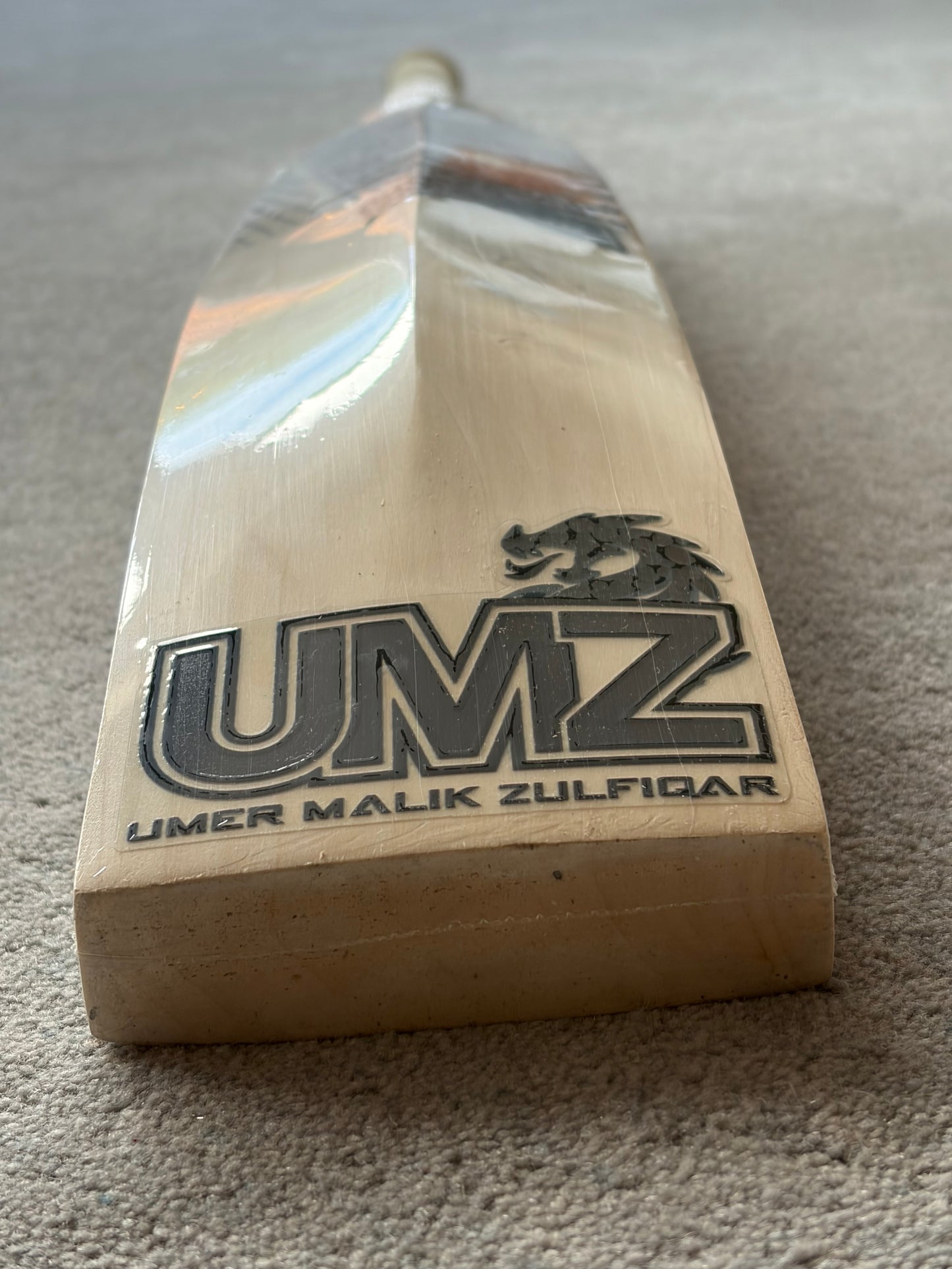 MB Malik Black Dragon Players Cricket Bat (2lb 10oz)