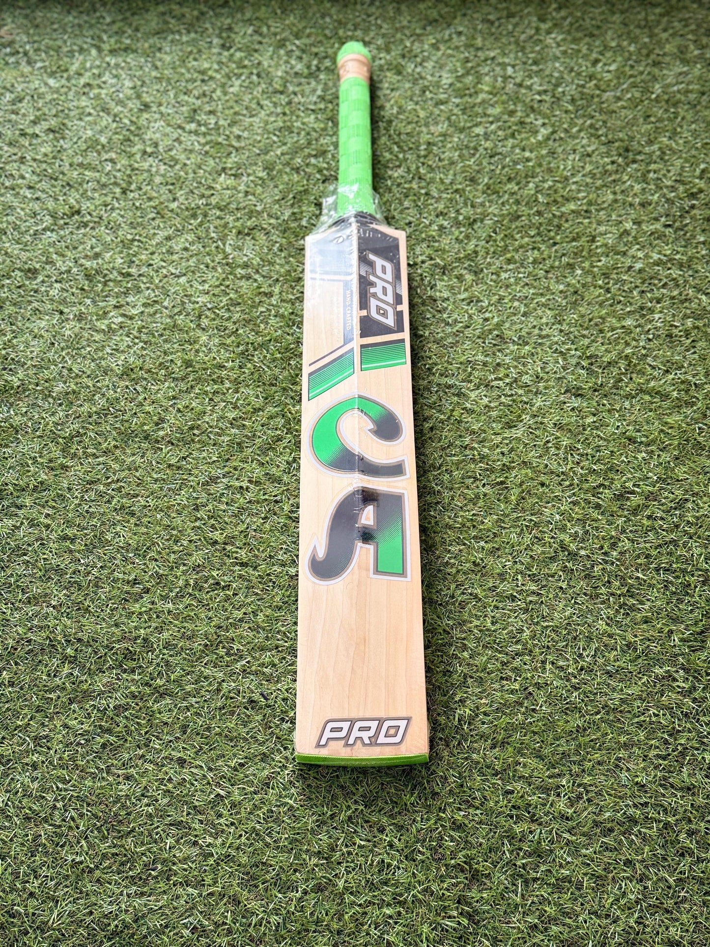 CA Pro 15000 Harrow Junior Cricket Bat (2lb 5oz)