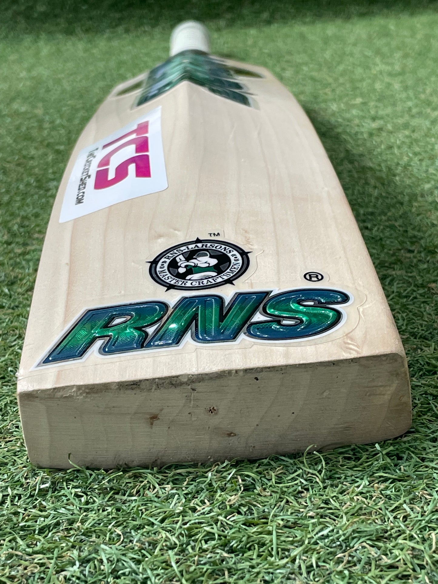 RNS G777 Cricket Bat (2lb 10oz)