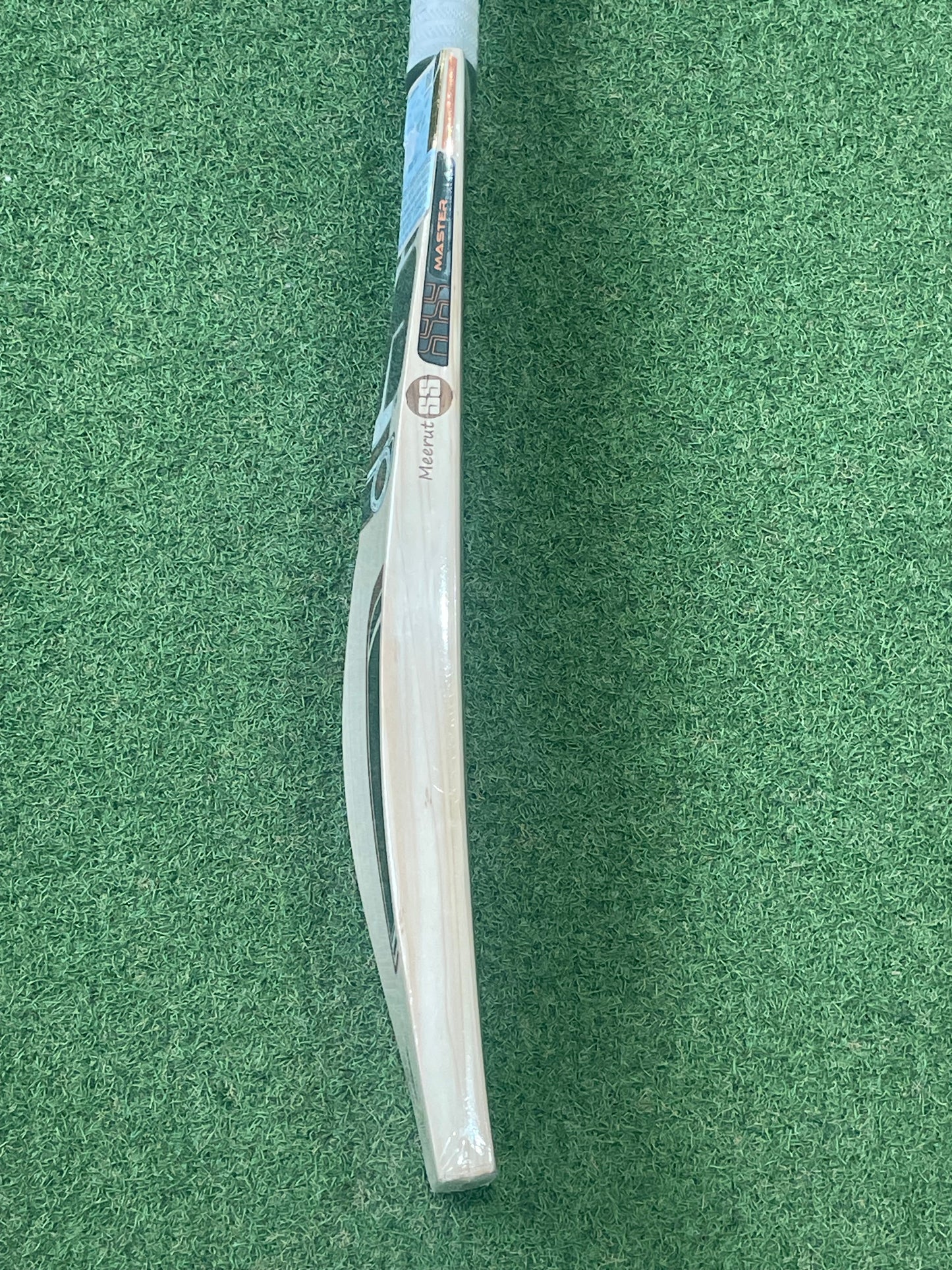 SS Ton Master 7000 Cricket Bat (2lb 8oz)