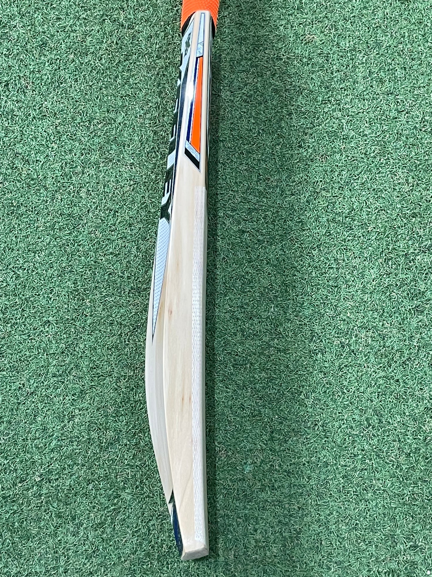 Keeley Worx 074 Grade 1 Cricket Bat (2lb 11oz)