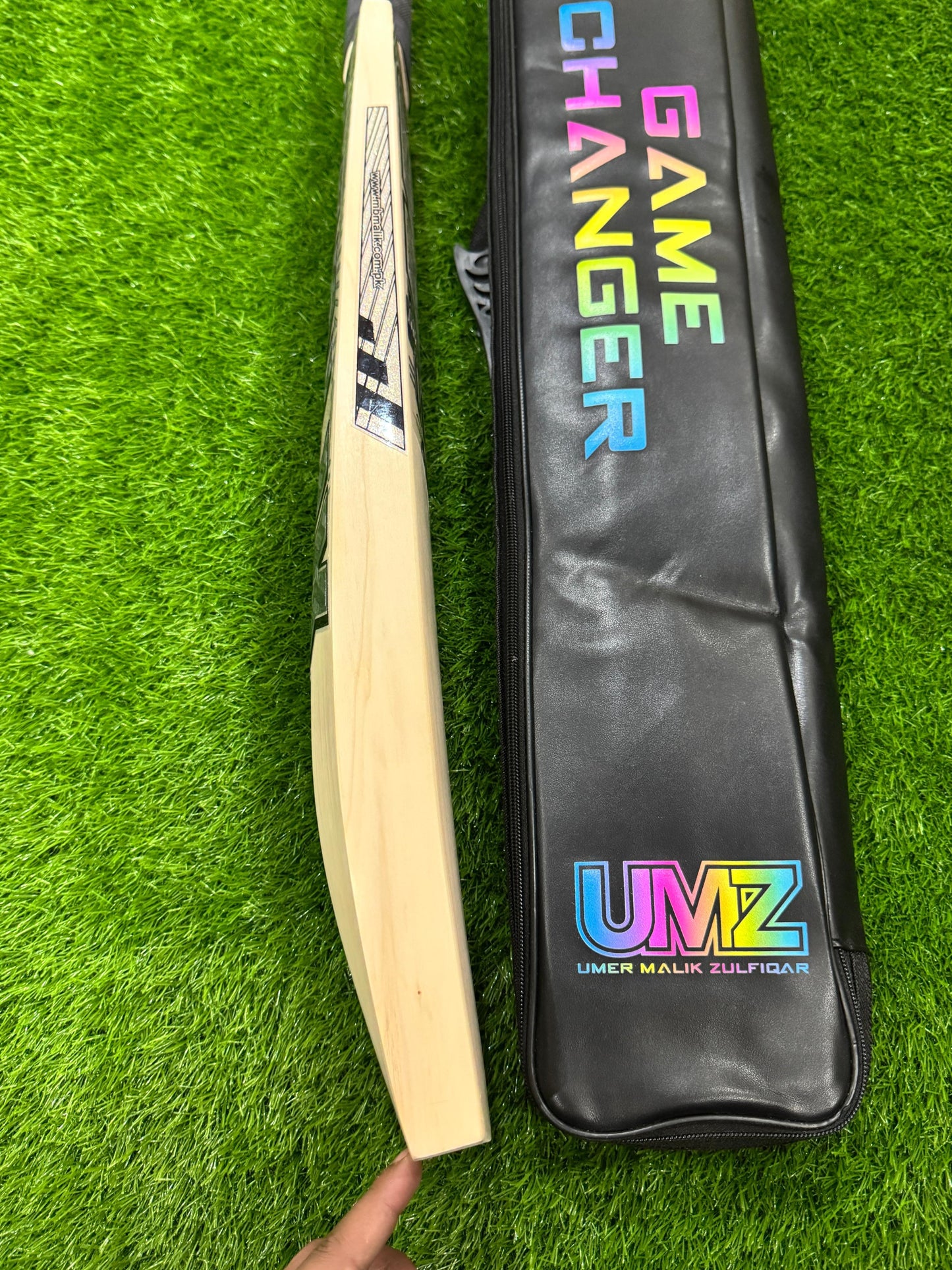 MB Malik Game Changer Players Cricket Bat (2lb 10oz)