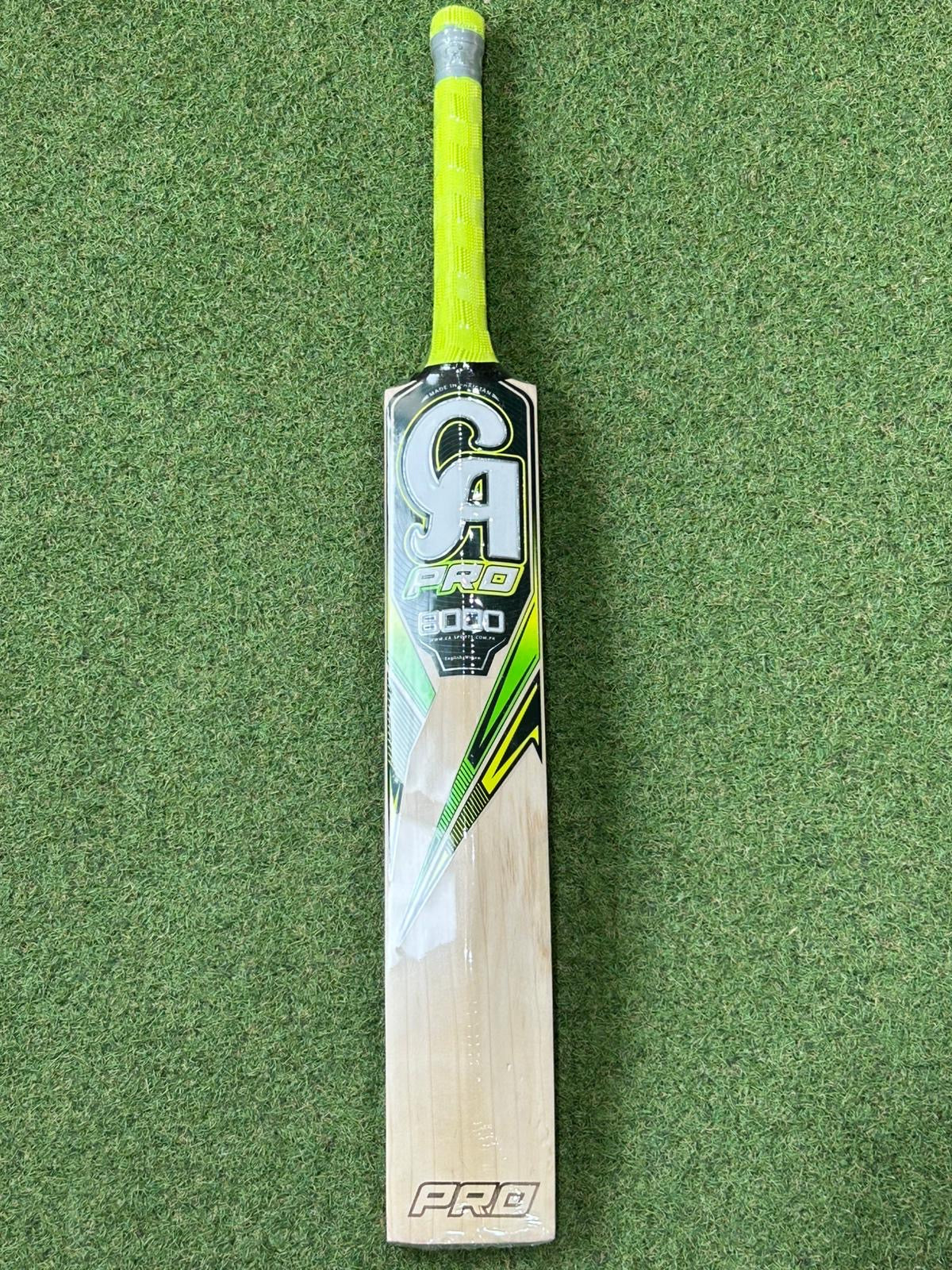 CA Pro 8000 Cricket Bat (2lb 11oz)