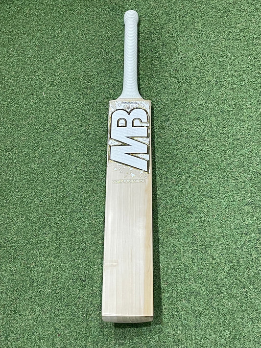 MB Malik Royale Supreme Cricket Bat (2lb 10oz)