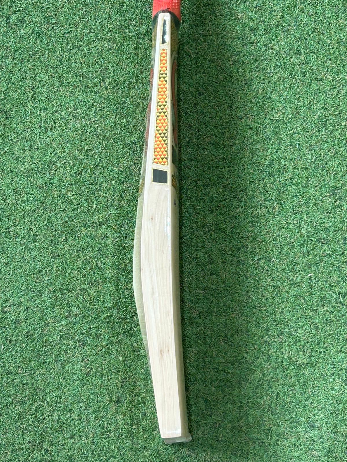 CA Dragon Laminate Cricket Bat (2lb 13oz)