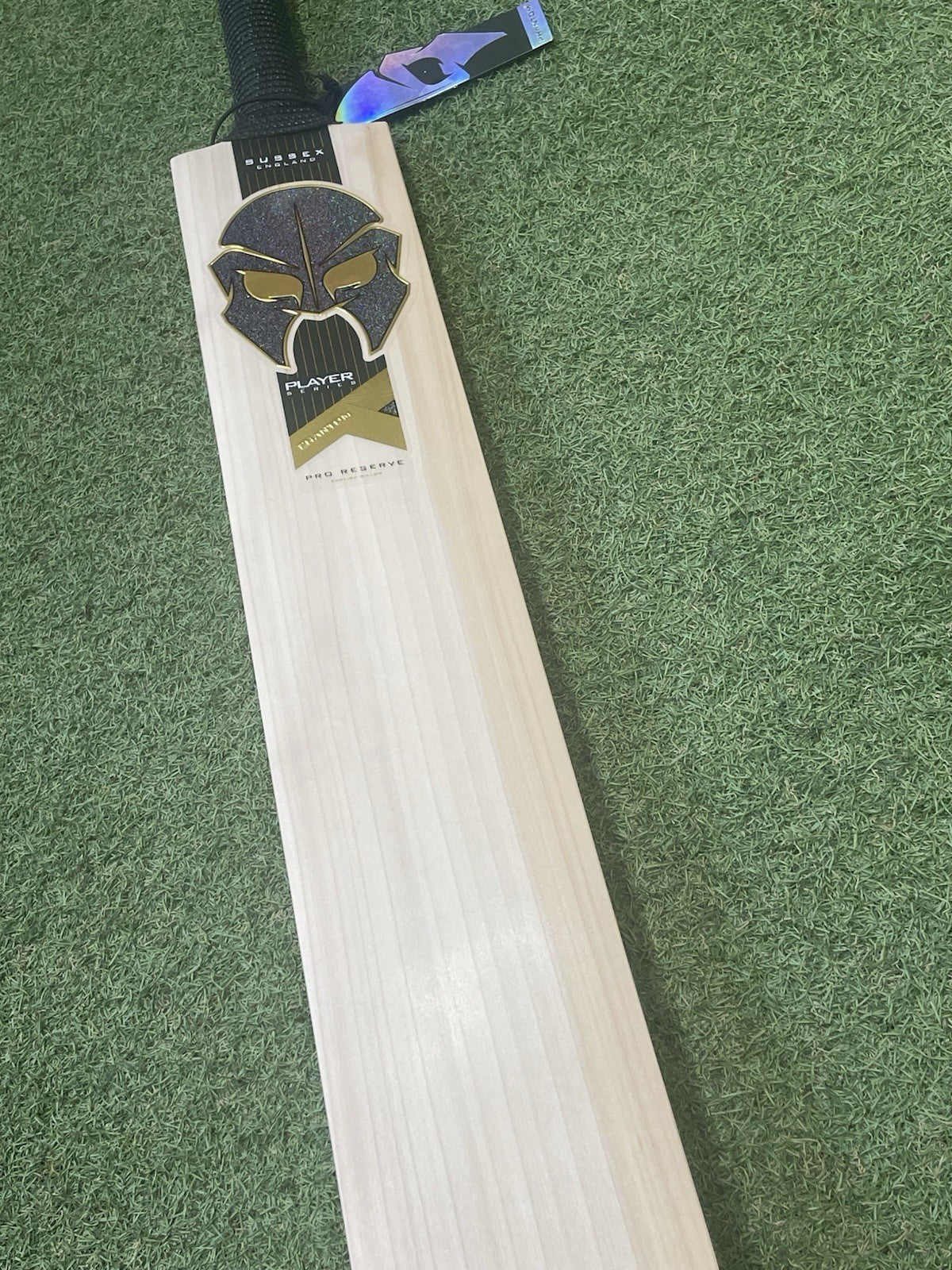 Phantom Player Series VK18 Pro-R Cricket Bat - 2lb 8oz - Brand New!