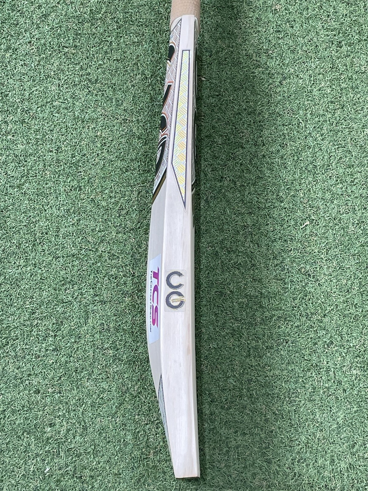 Cricket Groove Gold Edition Cricket Bat - Brand New - 2lb 9oz - Exclusive !