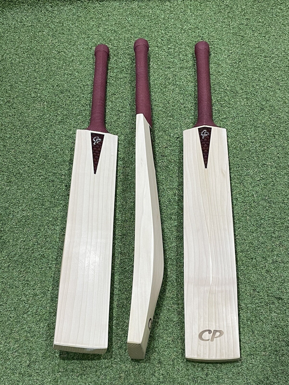 CP Pro Cricket Bat - Brand New - 2lb 8oz - Lovely Ping! Clean Sap Wood!