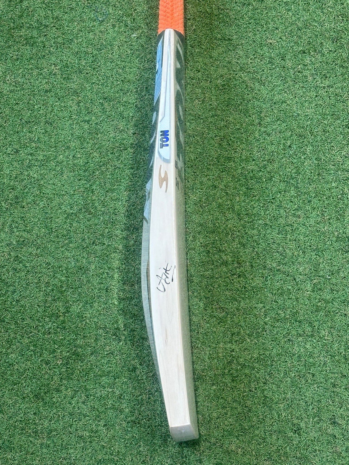 Ton Thala 2.0 Long Blade Cricket Bat - Brand New - 2lb 8oz - Very Rare!