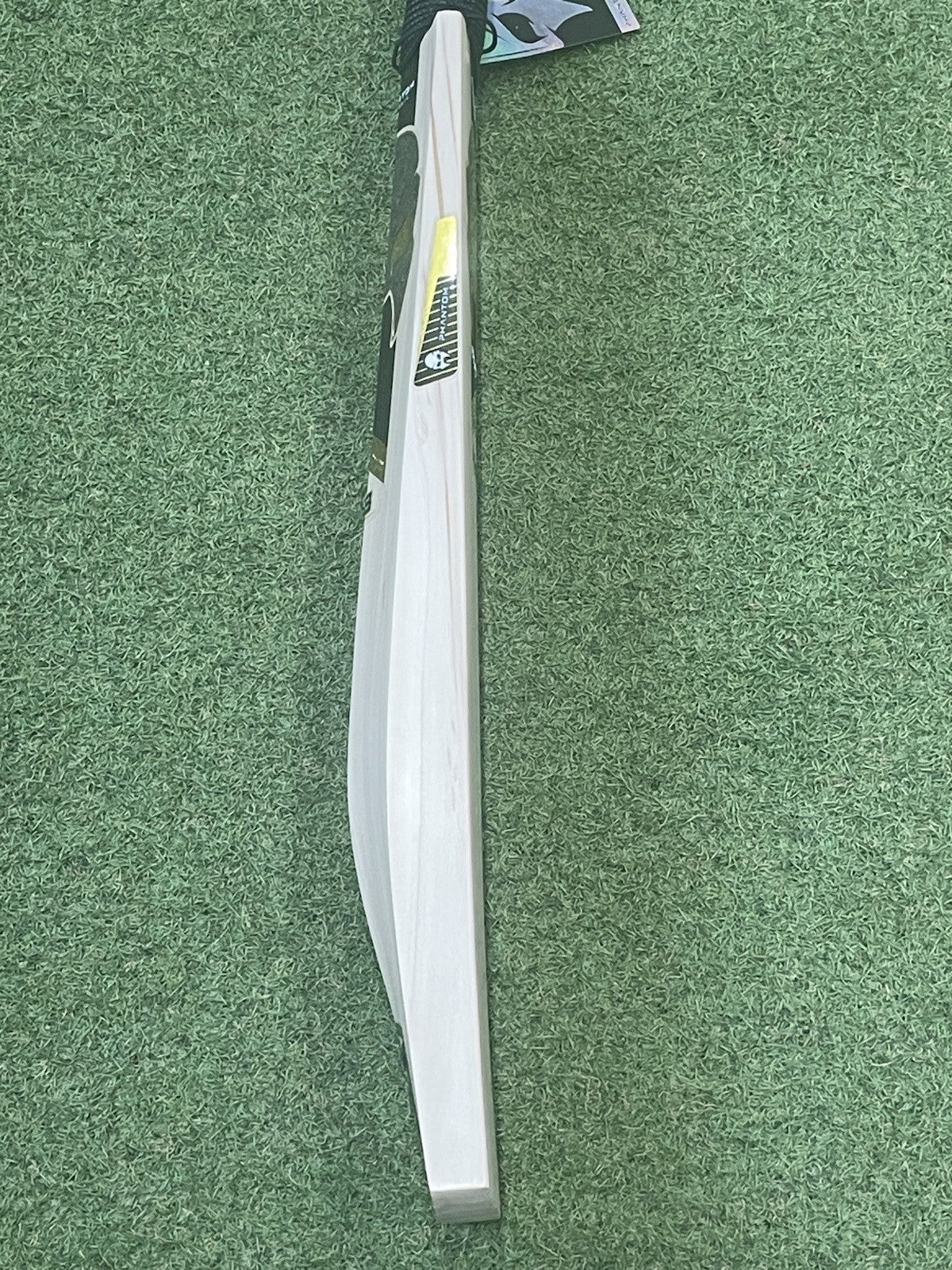 Phantom Player Series VK18 Pro-R Cricket Bat - 2lb 8oz - Brand New!