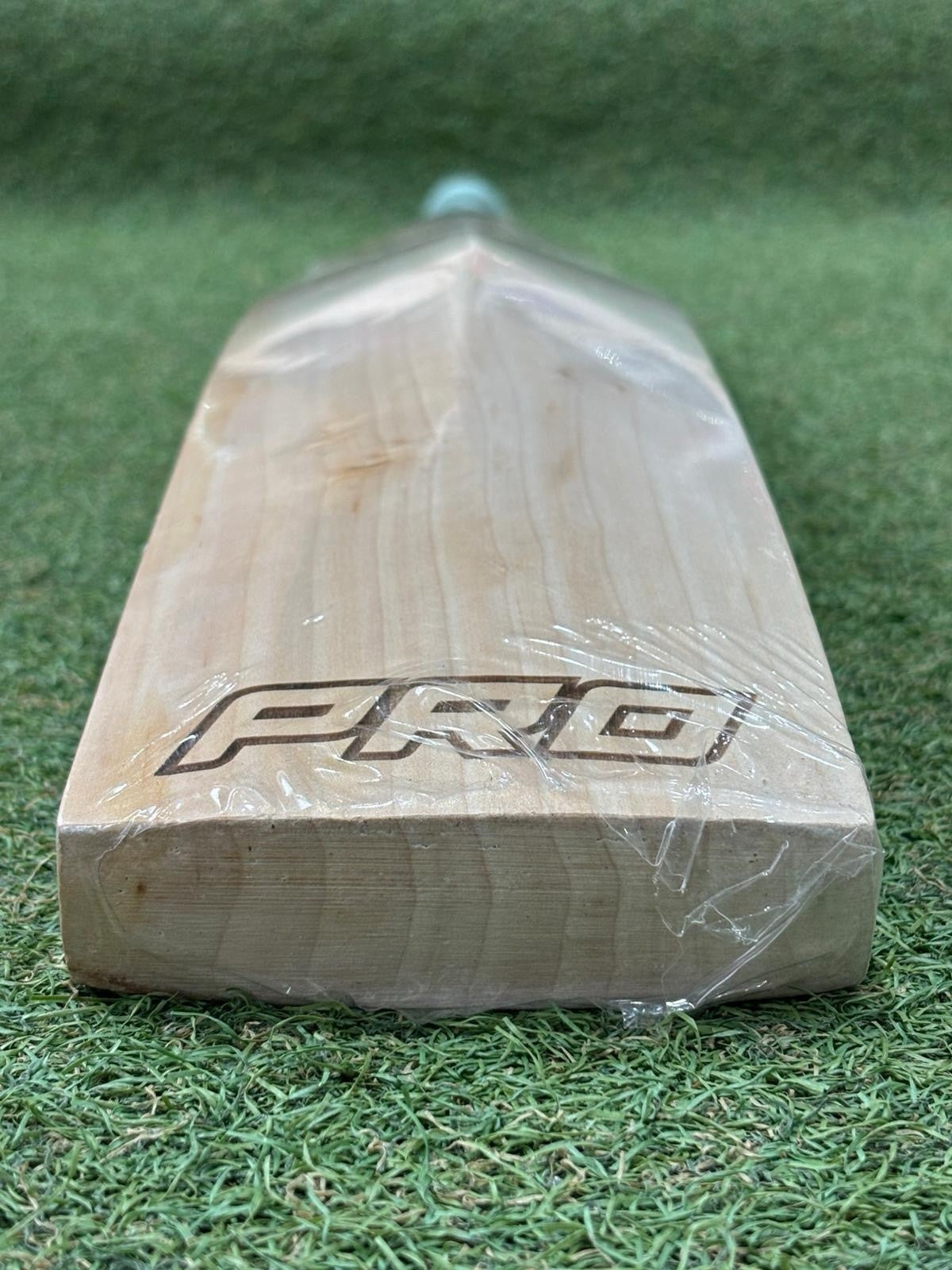 CA Plain Cricket Bat - Brand New - 2lb 10oz - Full Profile No Concaving - Rare!