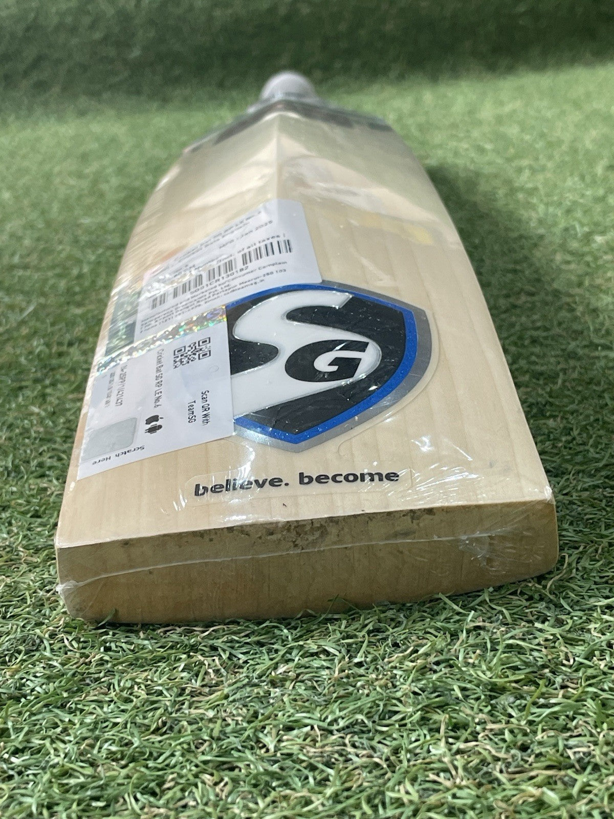 SG RP LE Size 6 Junior Cricket Bat - Brand New - 2lb 5oz - Stunning Grains!