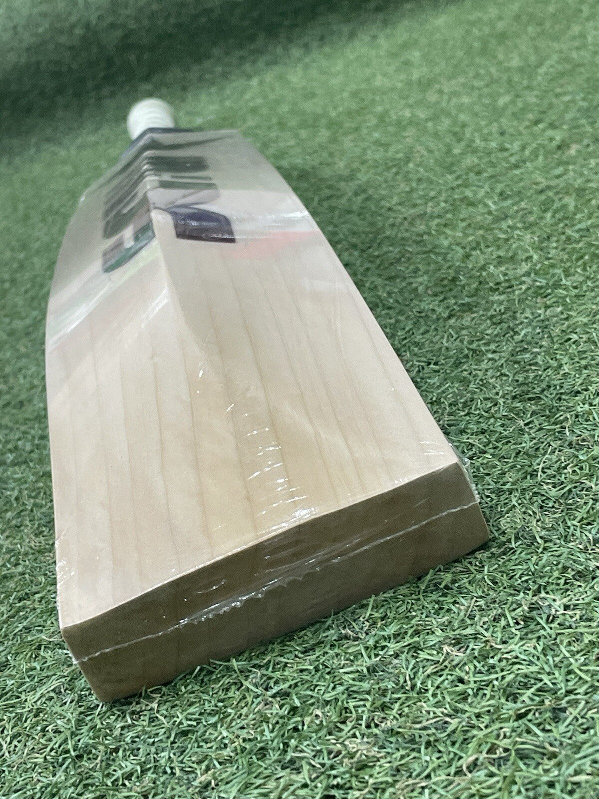 Mids Royal Cricket Bat - Brand New - 2lb 10oz - Excellent Ping! Players Willow!