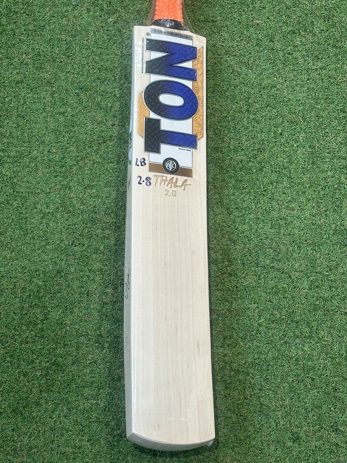 Ton Thala 2.0 Long Blade Cricket Bat - Brand New - 2lb 8oz - Very Rare!