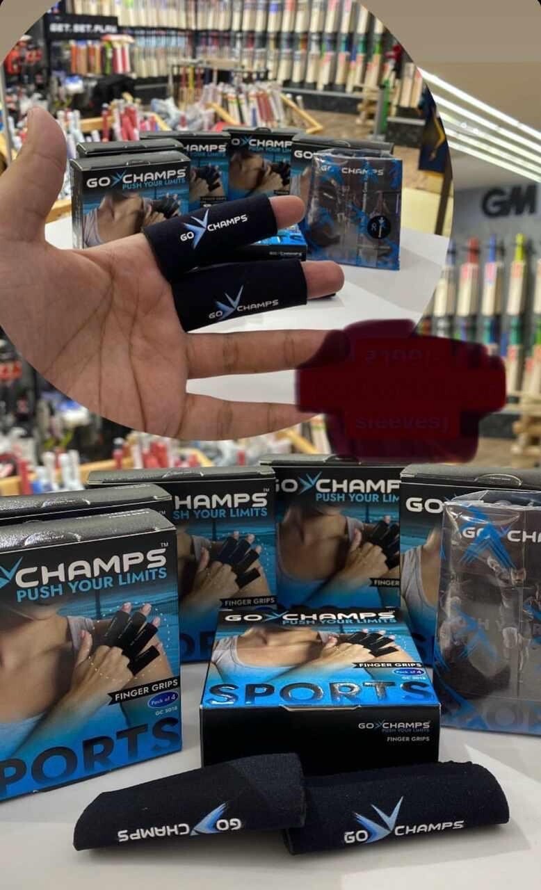 Gochamps Finger Grips Universal - Lightweight & Flexible Design