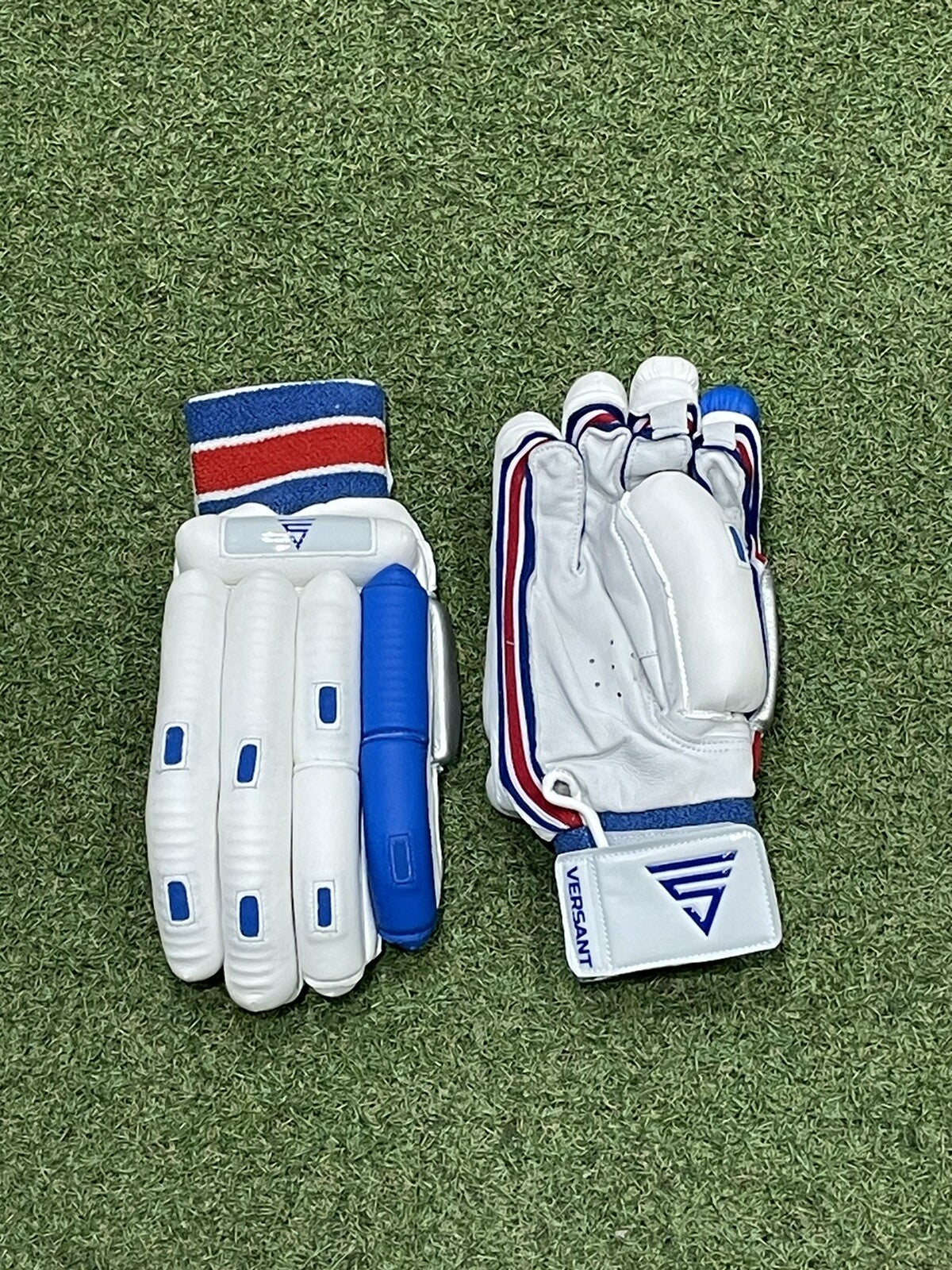 Versant Goat Players Edition Batting Gloves - Brand New - Right Hand Men's Size