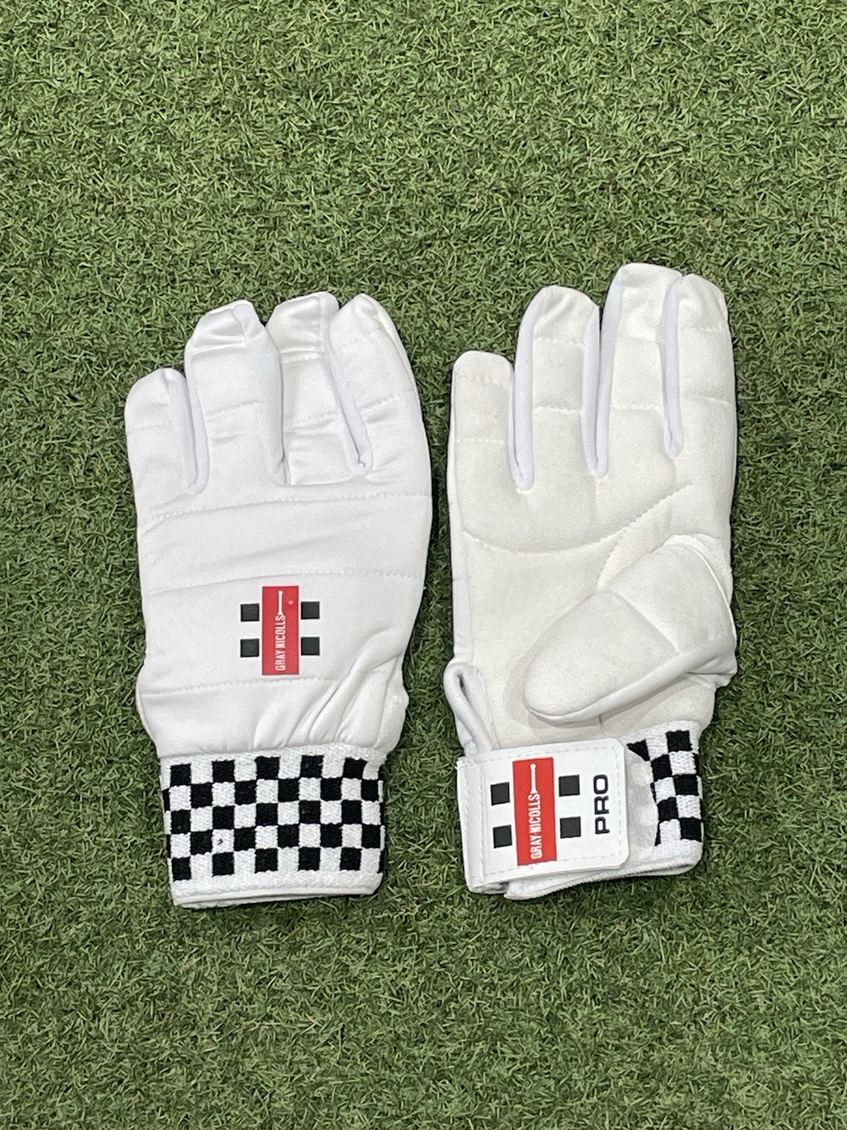 Gray Nicolls Pro Wicket Keeping Inners - Brand New