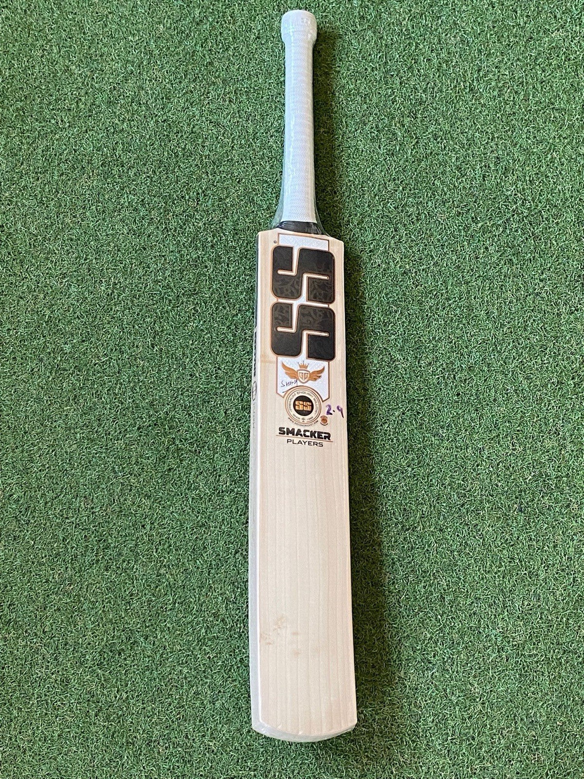 SS Smacker Players Cricket Bat - Brand New - 2lb 9oz - Exclusive - Lovely Grains