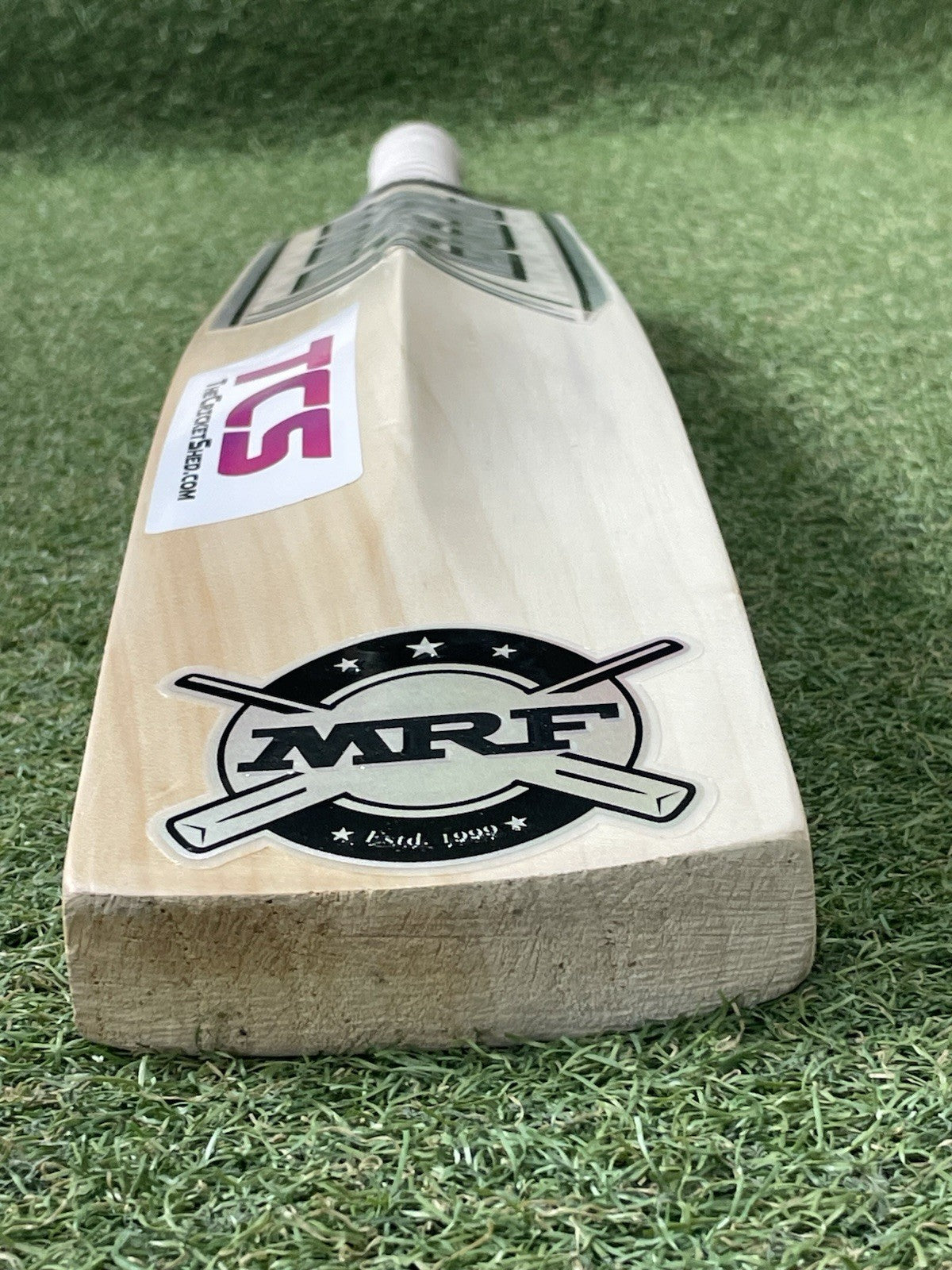 MRF VK18 Silver Cricket Bat (2lb 10oz) - Lovely Balance ! Exclusive !