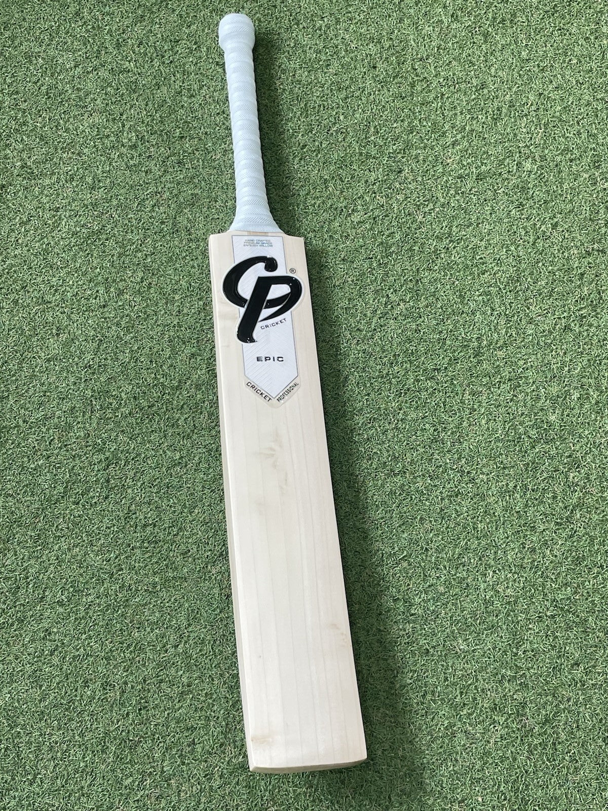 CP Epic Player Grade Cricket Bat - Brand New- 2lb 9oz - Lovely Ping! Exclusive