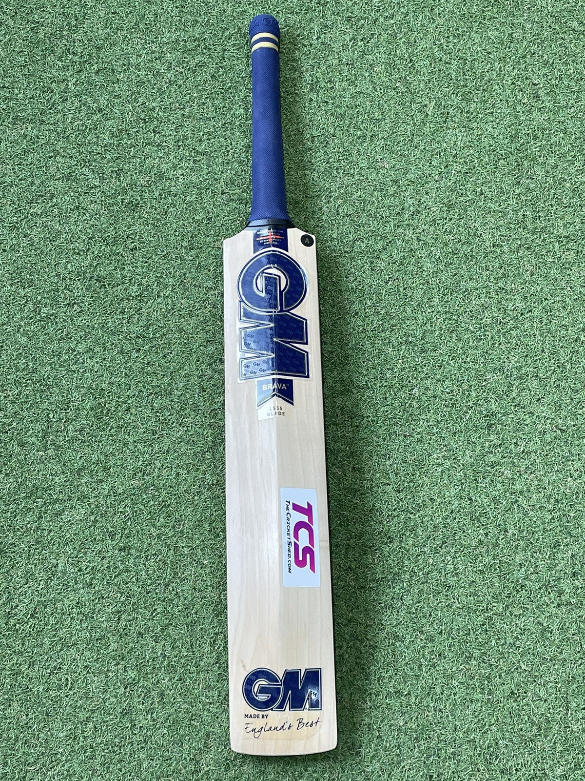 GM Brava 909 Cricket Bat - Brand New - 2lb 9oz - Amazing Pickup - Lovely Grains!