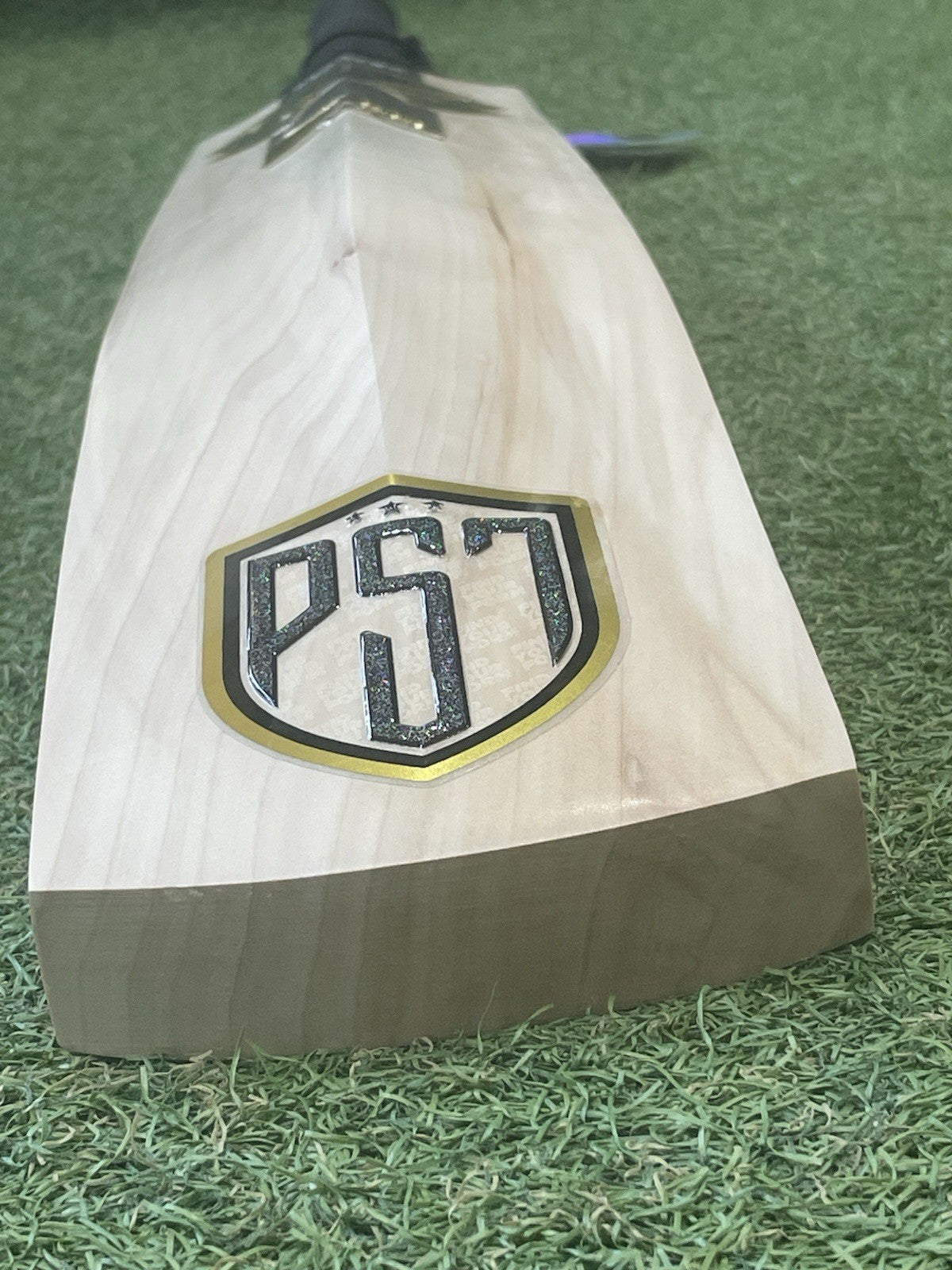 Phantom Player Series Performance VK18 Cricket Bat - 2lb 10oz - Brand New!