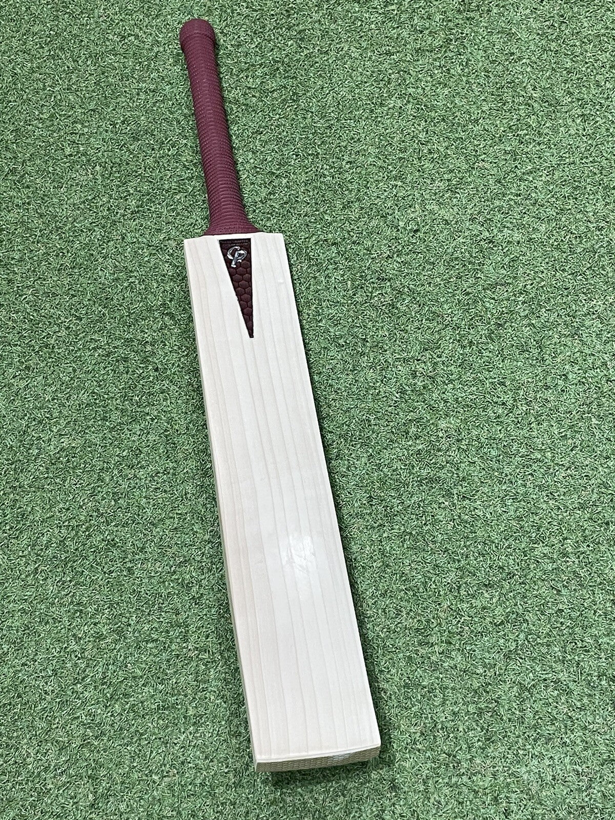 CP Pro Cricket Bat - Brand New - 2lb 8oz - Lovely Ping! Clean Sap Wood!