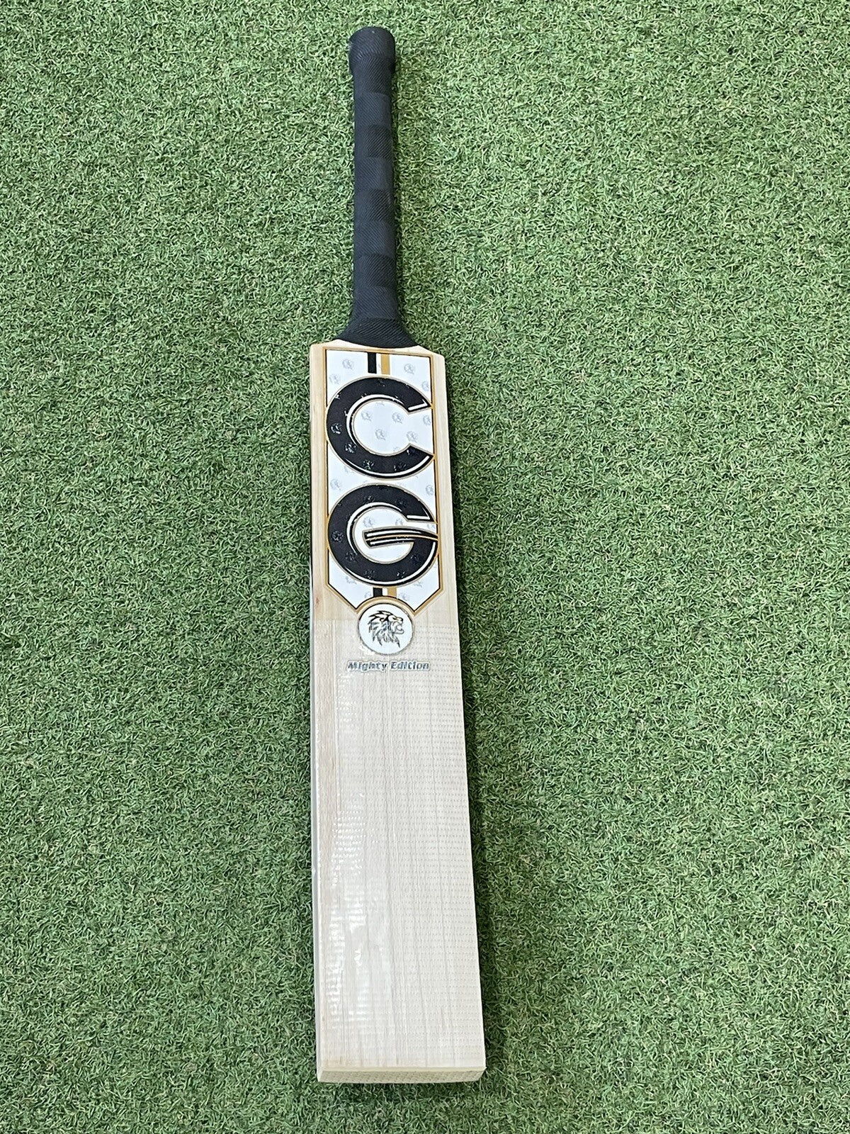 Cricket Groove Mighty Edition Cricket Bat - Brand New - 2lb 12oz