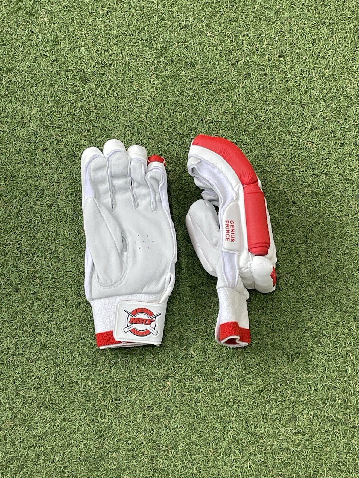 MRF Genius Prince Players Batting Gloves - Brand New - Right Hand Men's Size