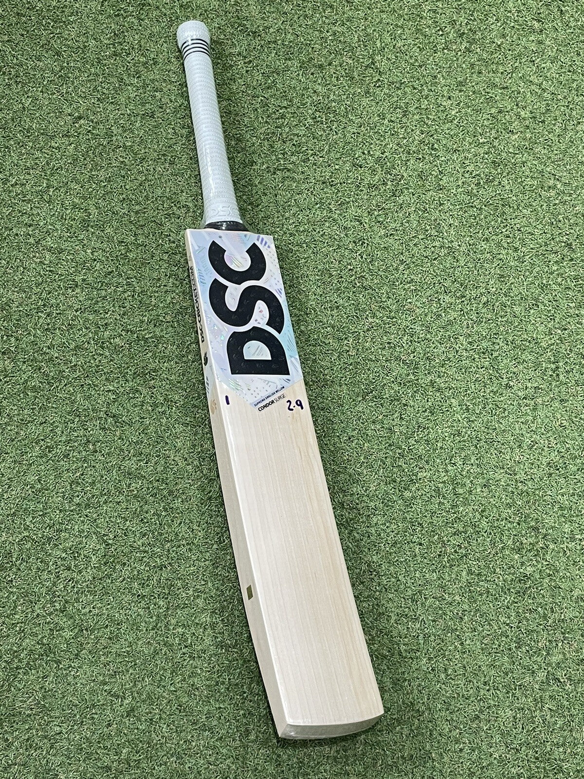DSC Condor Surge Cricket Bat - Brand New - Massive Profile - 2lb 9oz