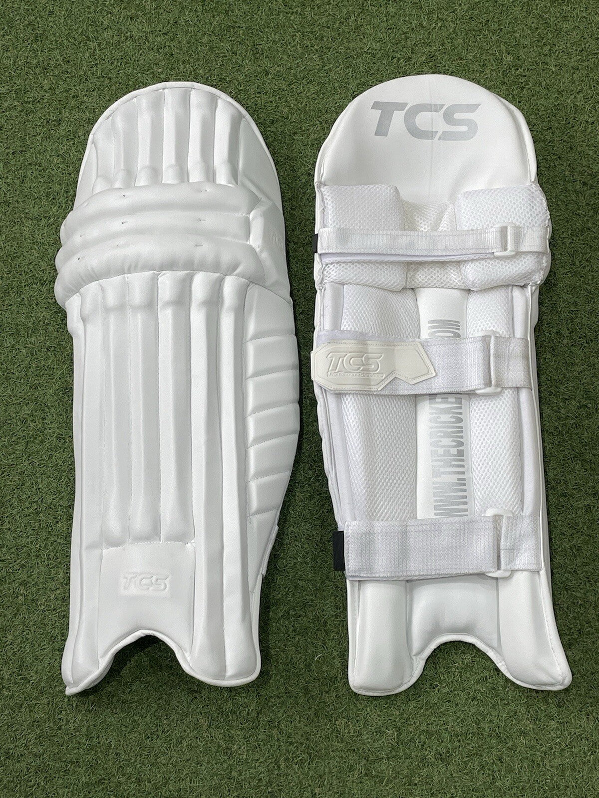 TCS Limited Edition Cricket Batting Pads - Left Hand Small Mens Size - Brand New
