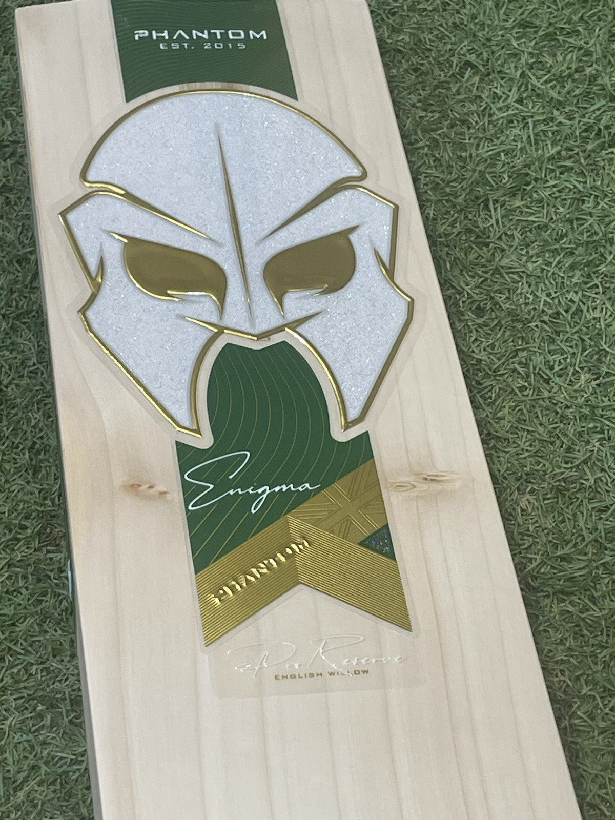 Phantom Enigma Pro-R Junior Size 6 Cricket Bat - 2lb 2oz - Brand New!