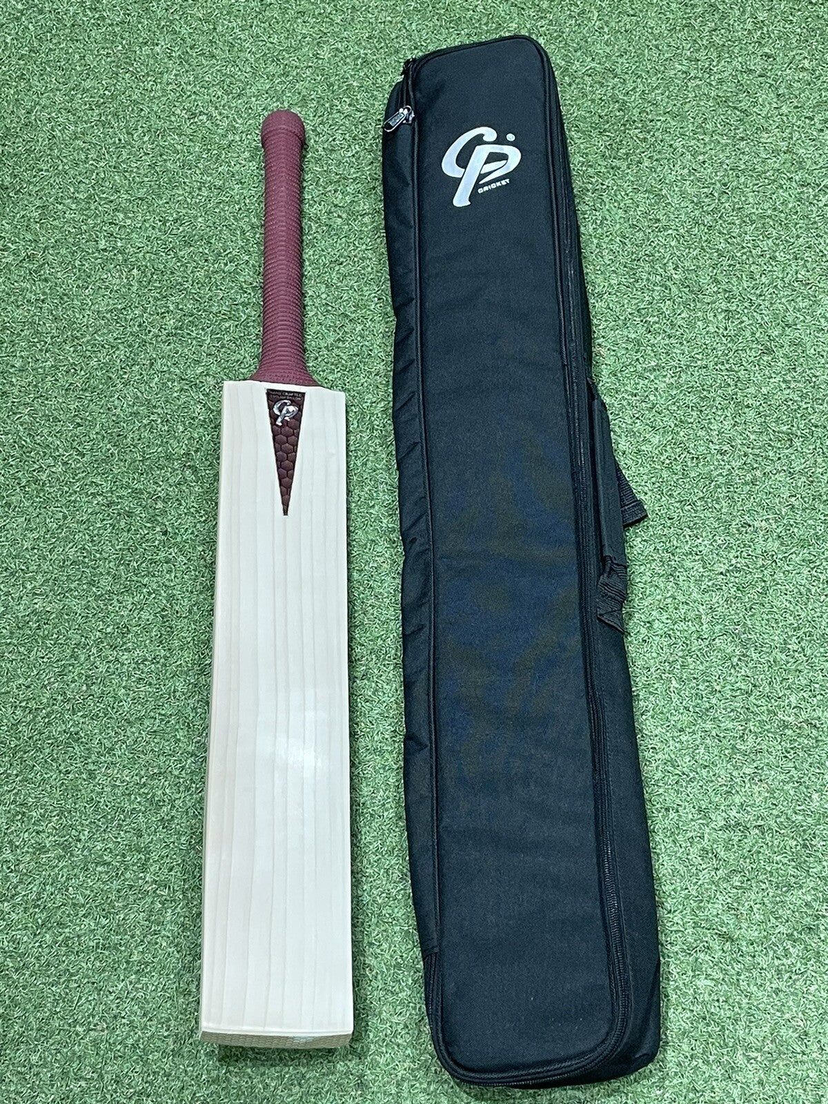 CP Pro Cricket Bat - Brand New - 2lb 8oz - Lovely Ping! Clean Sap Wood!