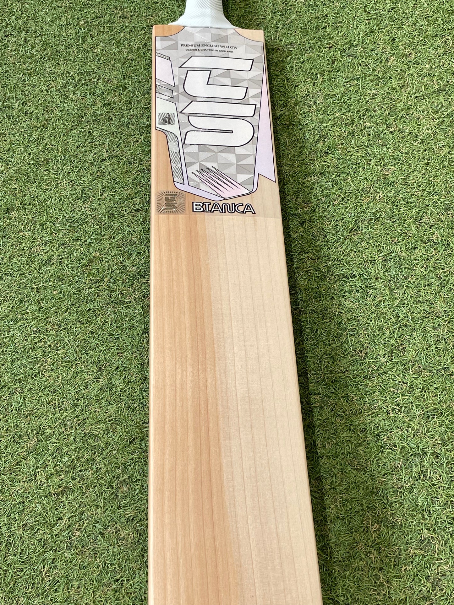 Cricket Station Bianca Players Cricket Bat (2lb 11oz)