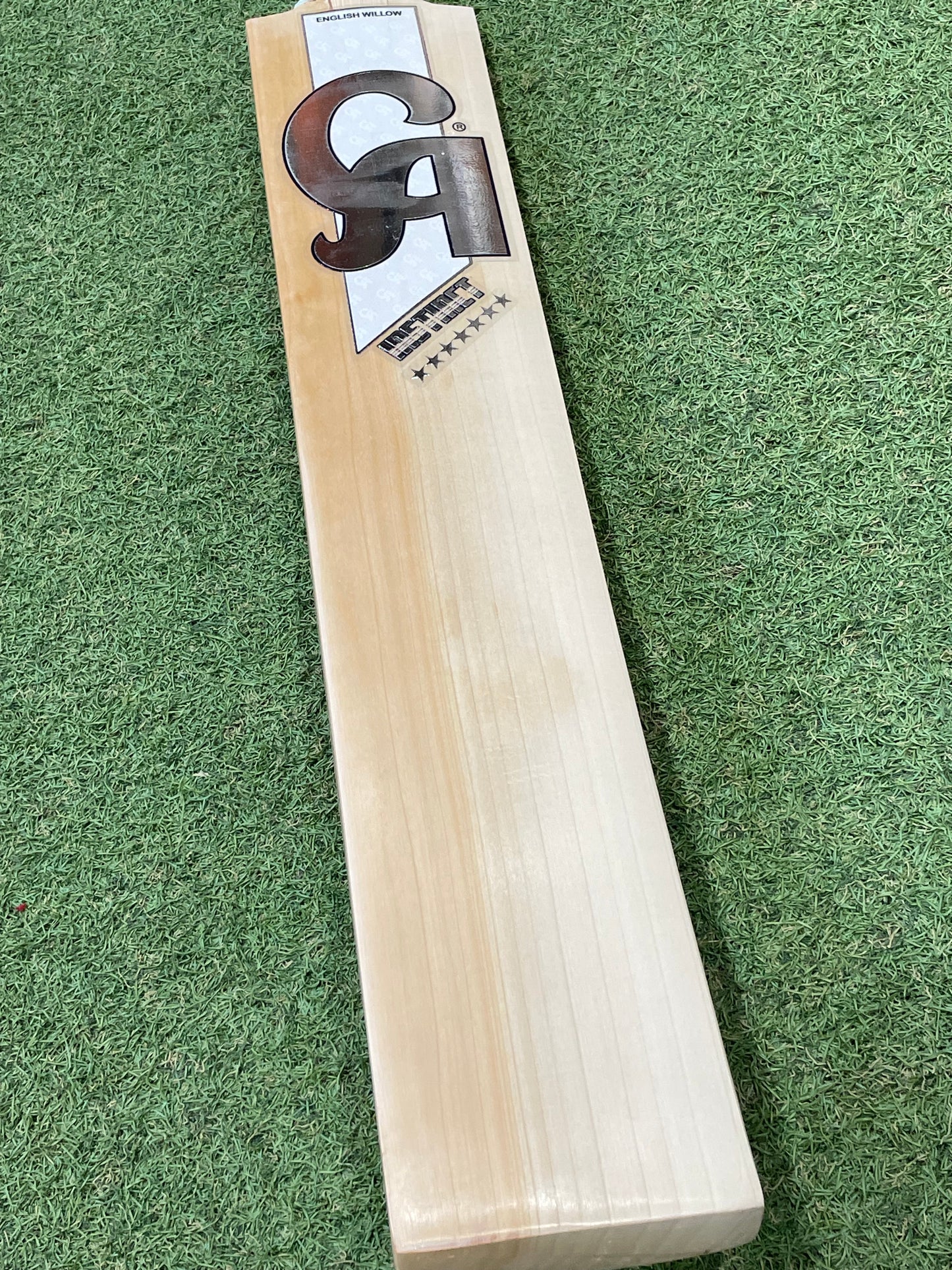 CA Instinct 7 Star Cricket Bat (2lb 10oz)