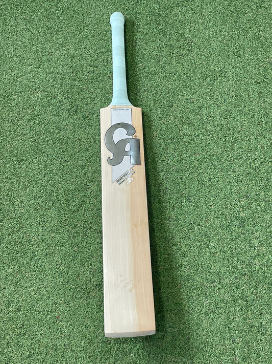 CA Instinct 3 Star Cricket Bat (2lb 10oz)