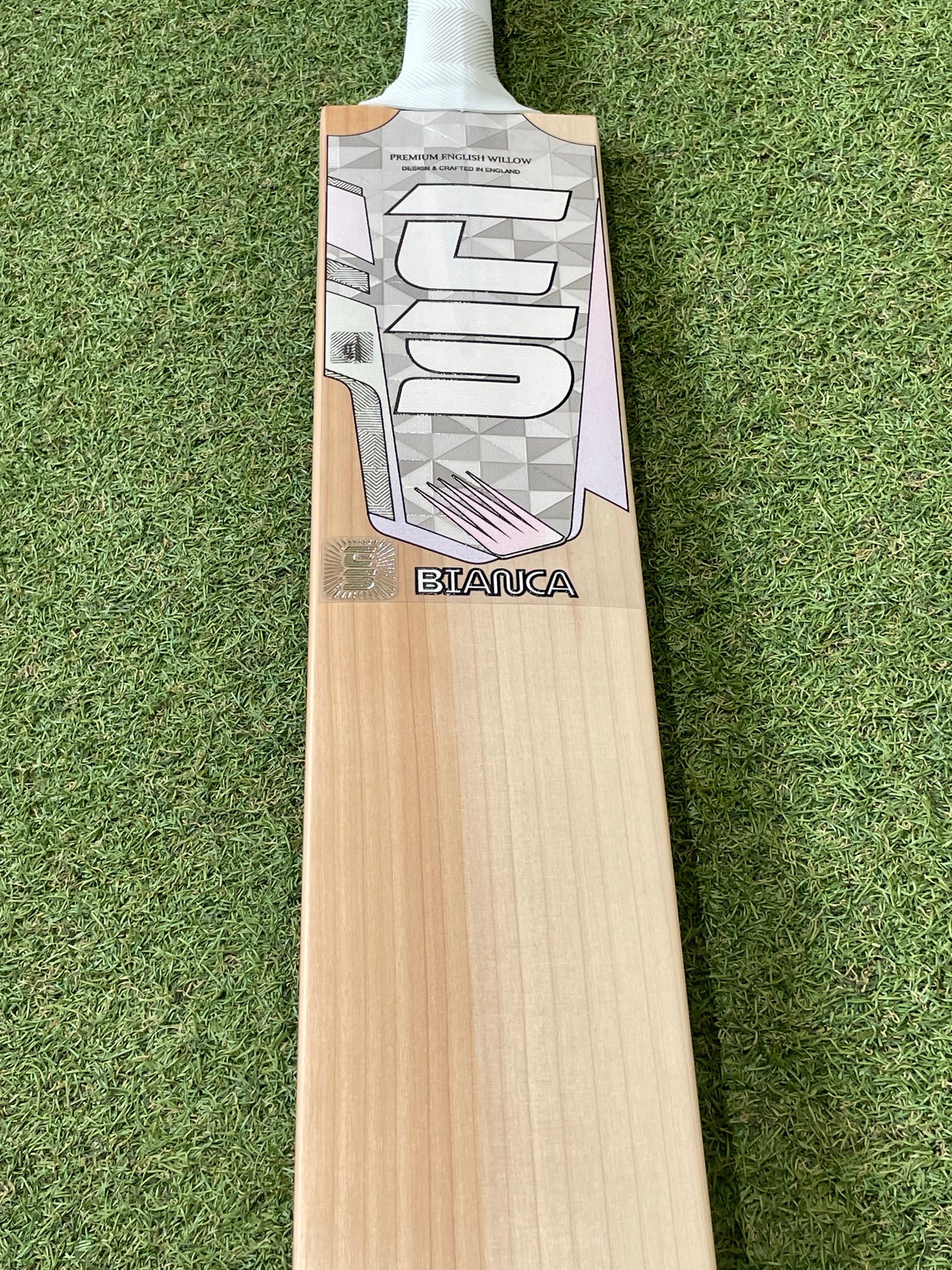 Cricket Station Bianca Players Cricket Bat (2lb 11oz)