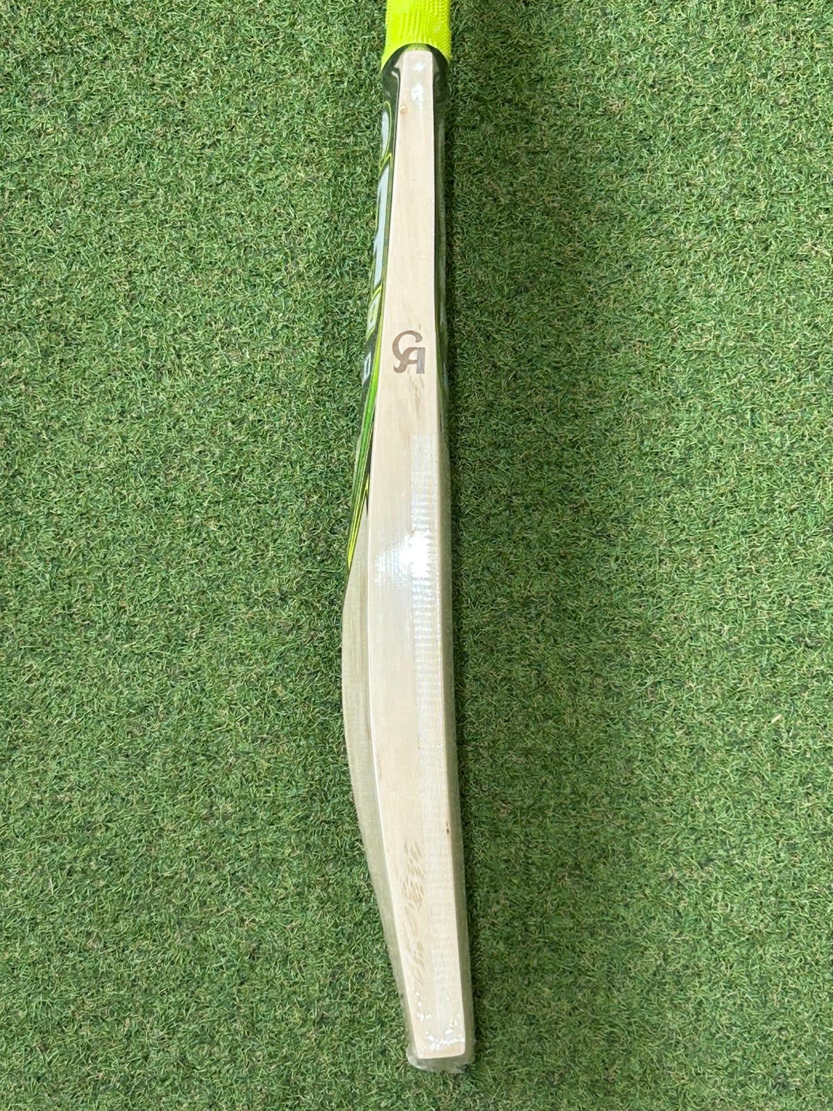 CA Pro 8000 Cricket Bat (2lb 11oz)