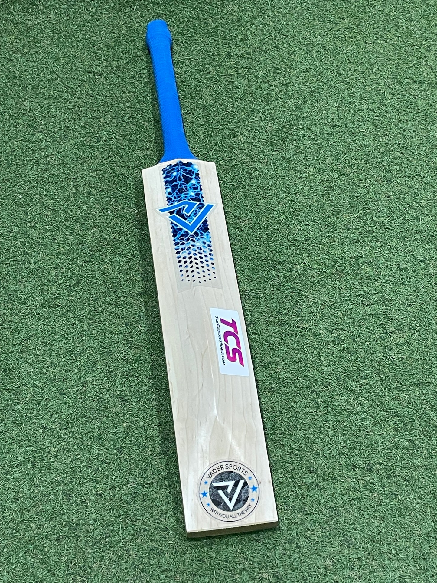 Vader Sports Blue Edition Cricket Bat (2lb 12oz)
