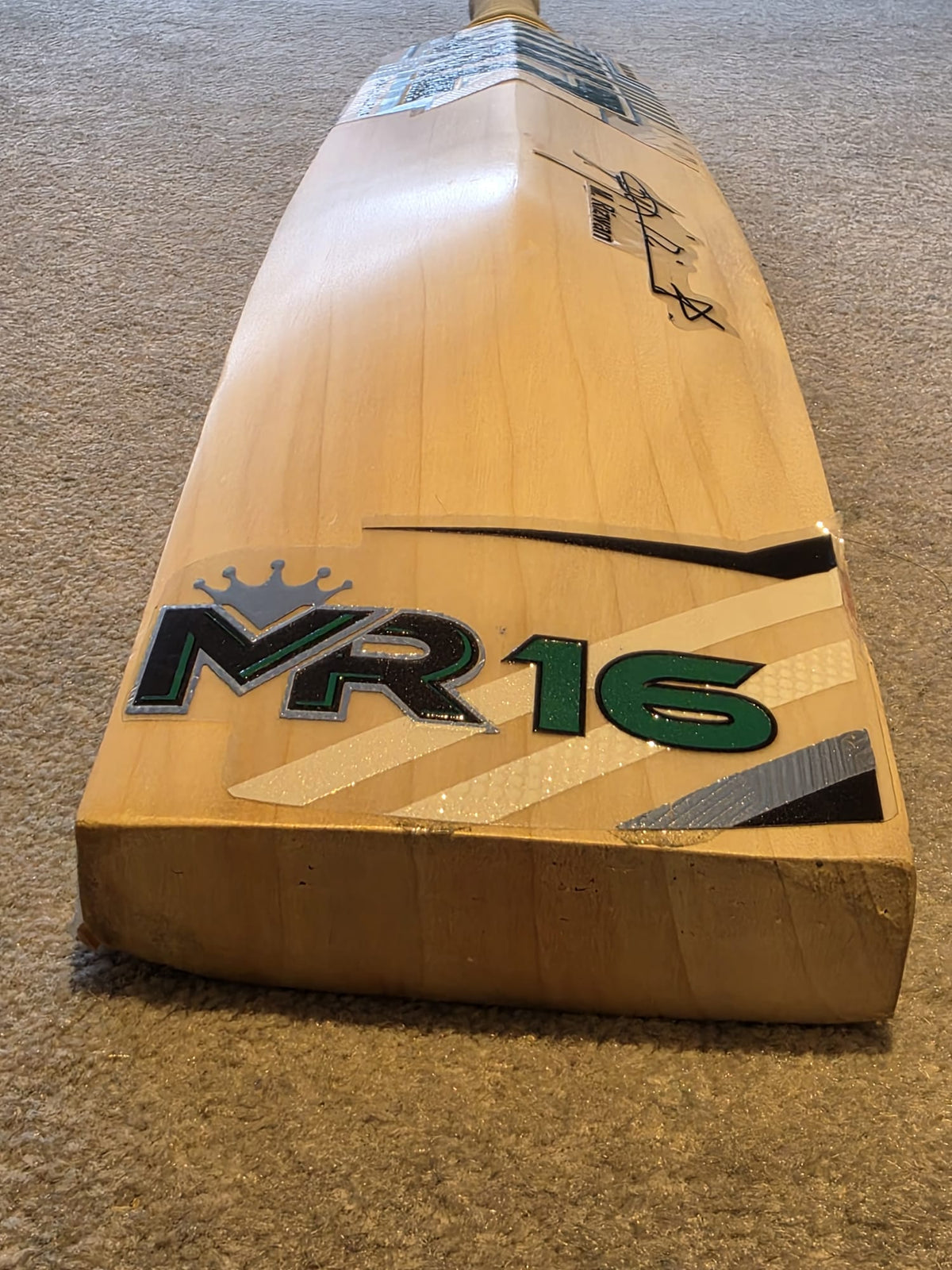 Used MB Malik Mohammed Rizwan Players Cricket Bat (2lb 10oz)
