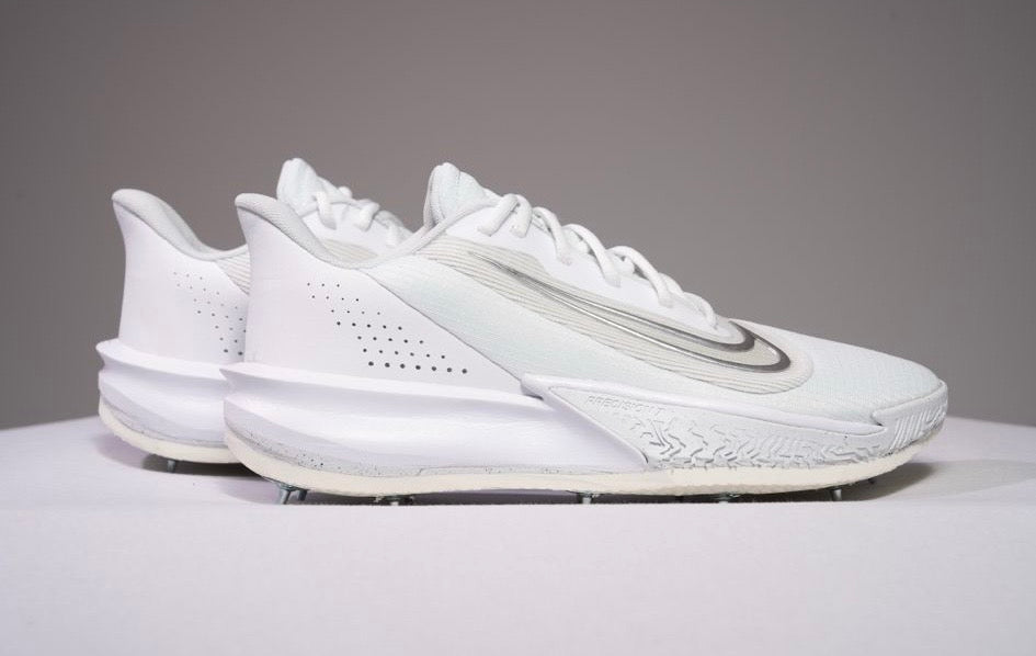 Nike Precision 7 Cricket Shoes