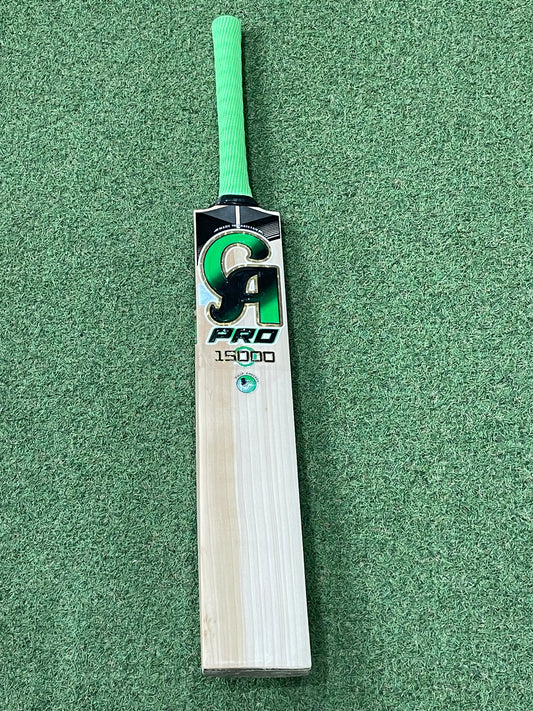 CA Pro 15000 Cricket Bat (2lb 11oz)