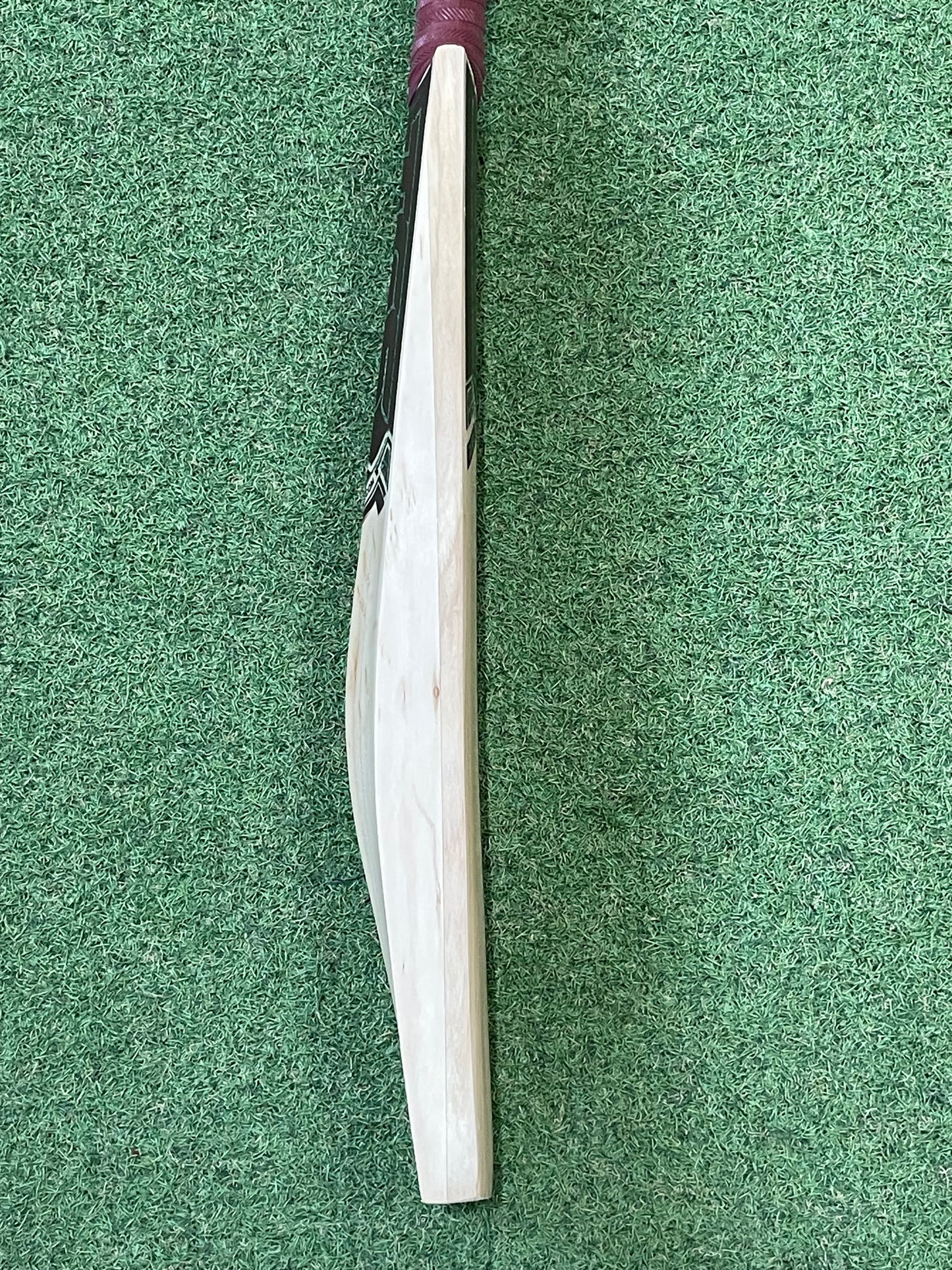 TCS Ruby Player Laminate Cricket Bat (2lb 10oz)