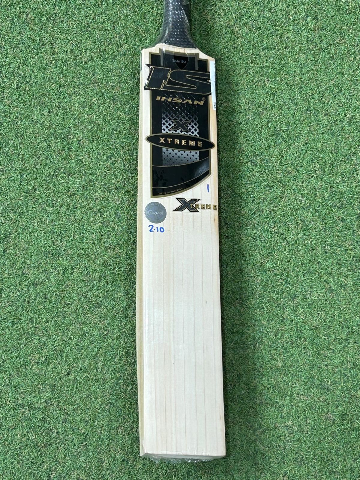 Ihsan Xtreme Cricket Bat (2lb 10oz)