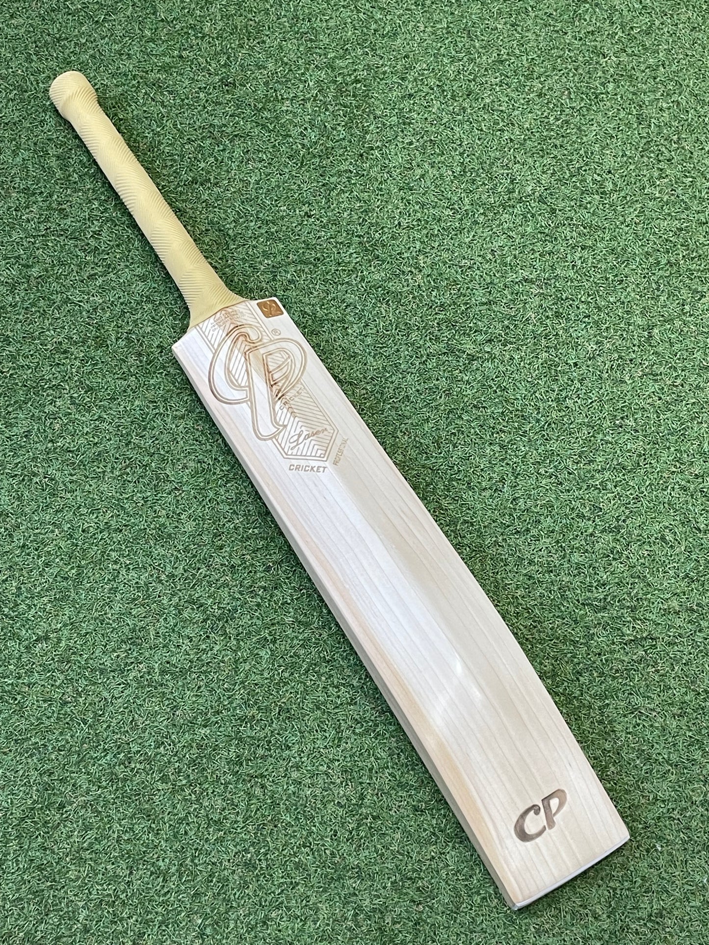 CP Laser Cricket Bat (2lb 9oz)